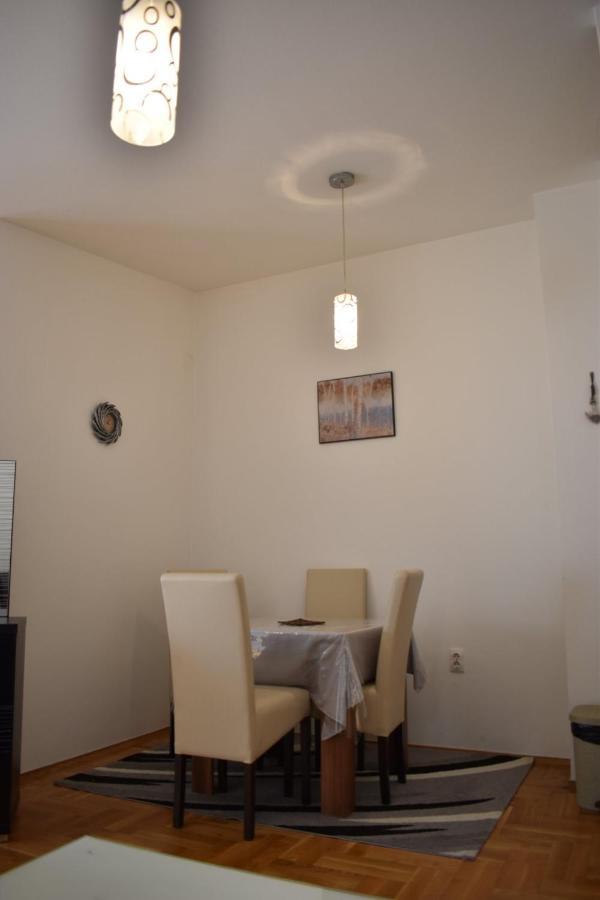 Apartman Archive Jevrejska Banja Luka Bagian luar foto